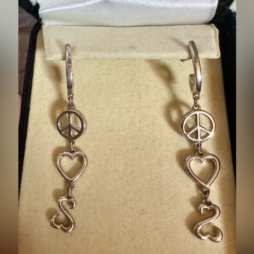 Jane Seymour Open Heart Earrings